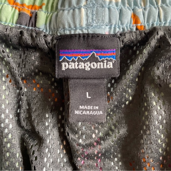 Patagonia Men's Swim Trunks with Colorful Bird Print - Picture 2 of 8